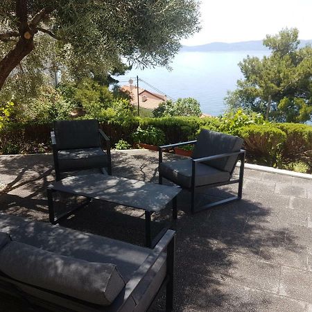 Sea View Apartment With A Huge Terrace Pisak Exterior photo