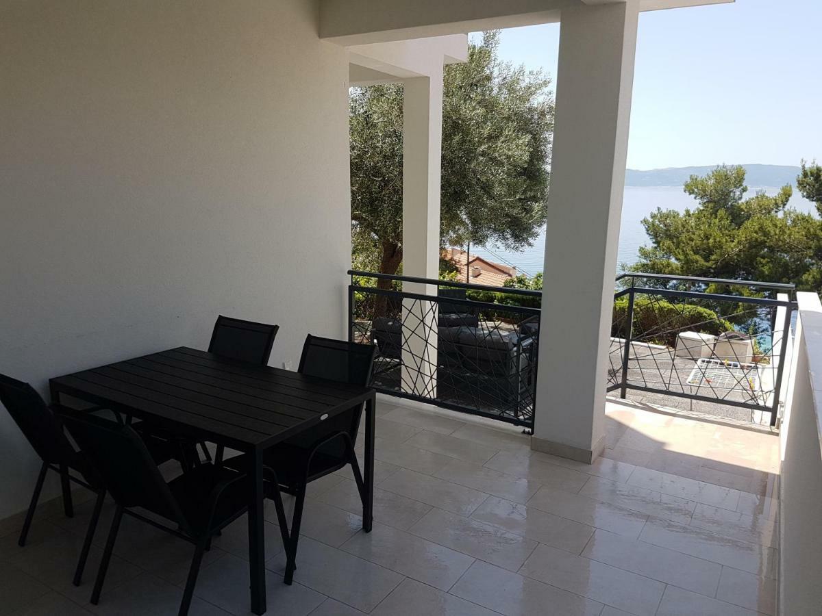 Sea View Apartment With A Huge Terrace Pisak Exterior photo