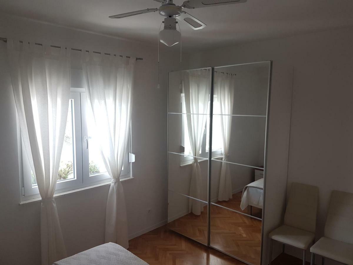 Sea View Apartment With A Huge Terrace Pisak Exterior photo